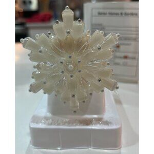 Bath & Body Works Silver Jeweled Snowflake Wallflowers Fragrance Plug nightlight